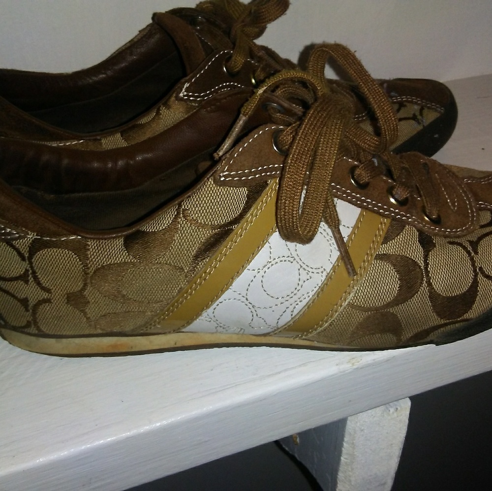 Coach shoes